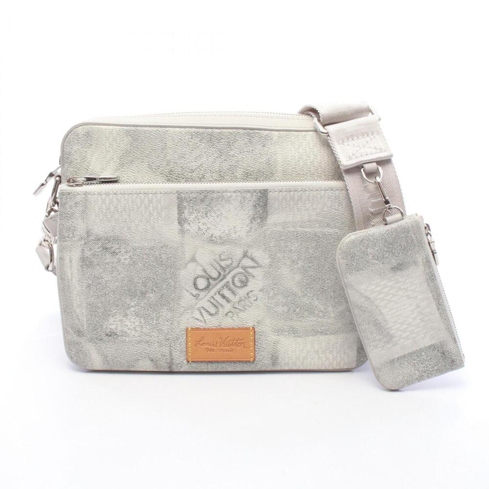 Louis Vuitton Trio Messenger Damier Salt Shoulder Bag/Handbag, Coated Canvas ...